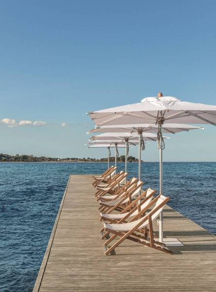 Vente de mobilier de jardin, d’extérieur, design, de qualité, haut de gamme, à Marseille.