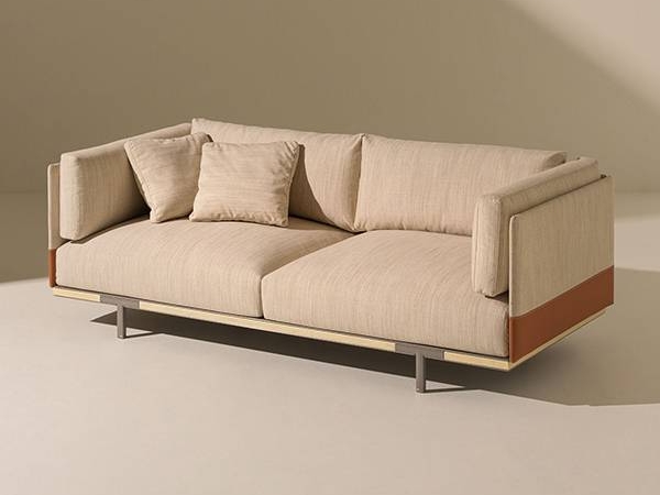 Canapé extérieur en aluminium et carbonne - Mobilier de luxe italien pour votre jardin à Manosque