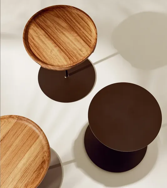 Tables d'appoint extérieures : Elégance et Polyvalence au coeur des Bouches-du-Rhône