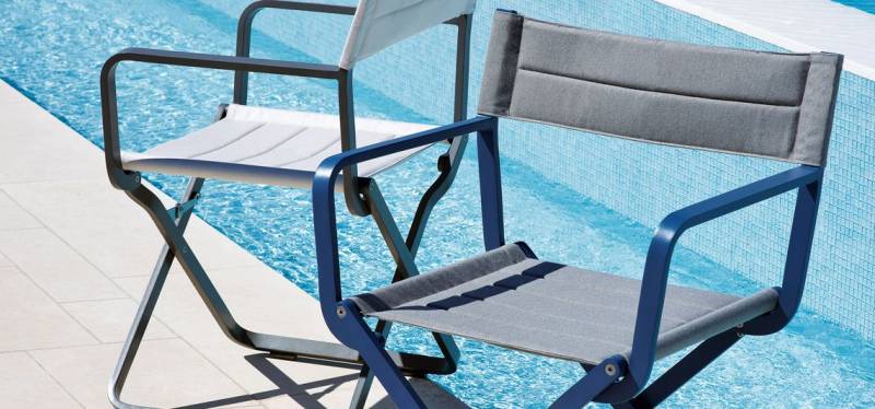 chaise de jardin, d'extérieur, pliante avec accoudoirs, en aluminium et toile acrylique, STUDIOS par la marque italienne ETHIMO - Cassis