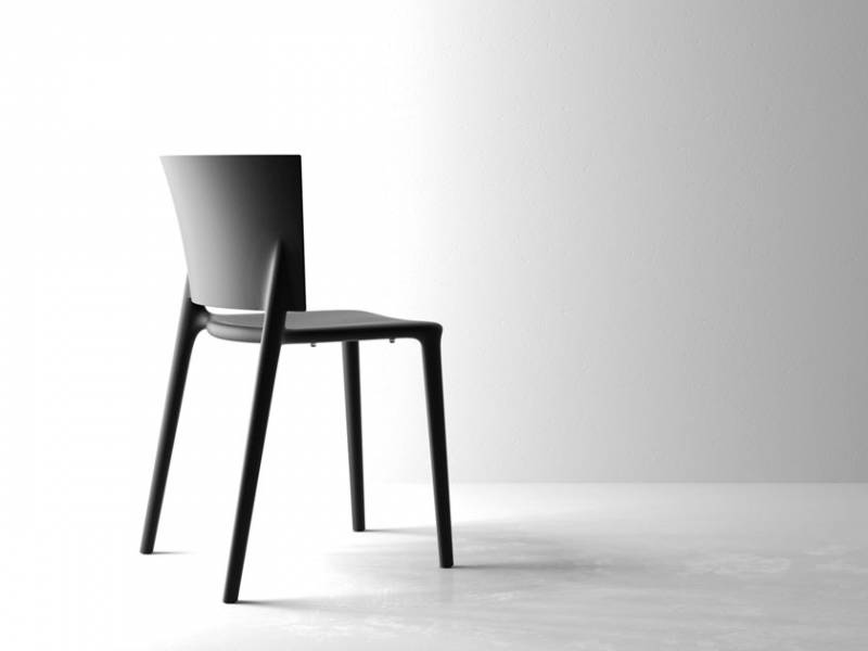 chaise design empilable et confortable d'extérieur, Aubagne