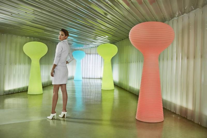 Lampadaire LED d'extérieur design, 190 cm, Collection BLOOM, dessinée par Eugeni Quitllet pour le fabricant VONDOM, Marseille